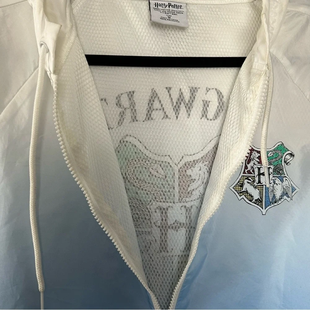 Harry Potter Hogwarts Windbreaker Pullover 1/4 Zip Sz M - Picture 7 of 9